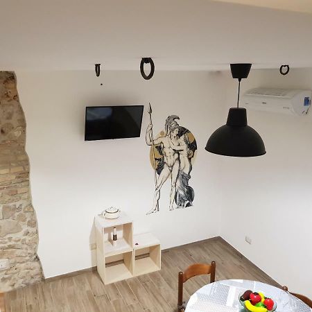 Willa La Dimora Di Ares Formia Zewnętrze zdjęcie